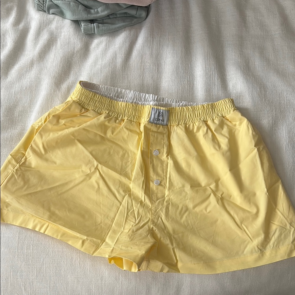 Parke Yellow Double Boxer shorts size M